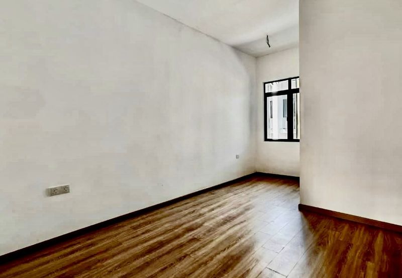 Bandar Tun Hussein Onn