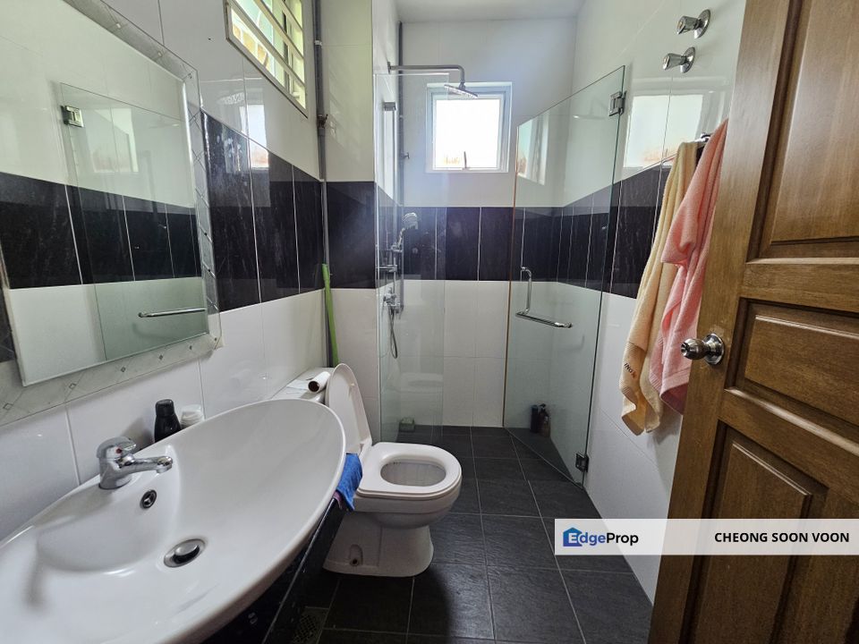 Fully Renovated 2.5 Storey Bungalow @ Bayu Mas Cheras For Sale, Selangor, Cheras