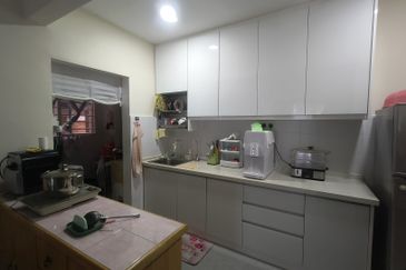 Villa Court @ Goodview Height