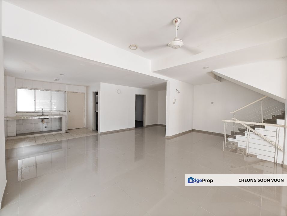 Freehold Gated Guarded 3 Storey Semi-D @ Taman D'Impian Tropika Balakong For Sale, Selangor, Balakong