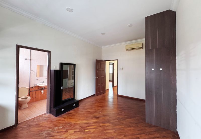 Happy Garden (Taman Gembira)