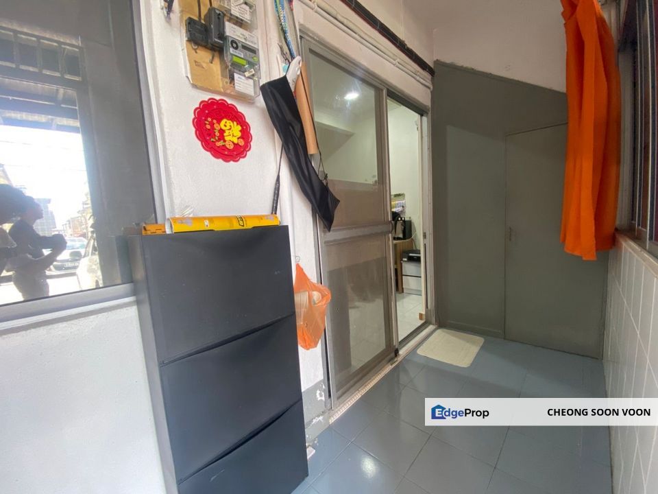 Cheap Extended Ground Floor Townhouse @ Taman Bukit Saga Ampang For Sale, Selangor, Ampang