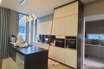 Ivory Heights @ Desa 8, Bandar Country Homes