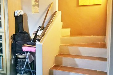 Jalan Damai Perdana 4/1D