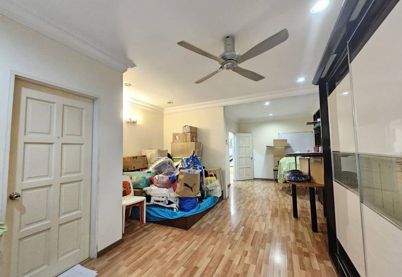 Bandar Tun Hussein Onn