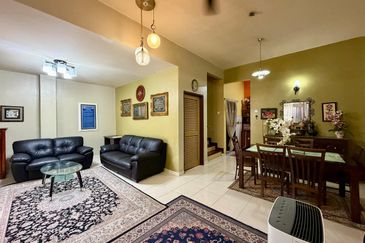 Bandar Tun Hussein Onn