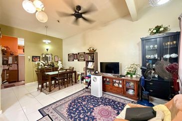 Bandar Tun Hussein Onn