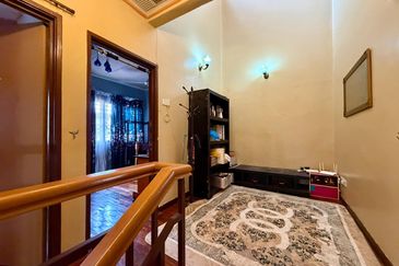 Bandar Tun Hussein Onn