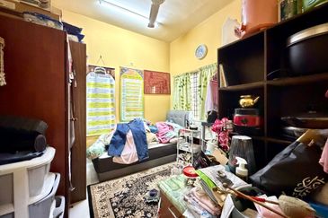 Bandar Tun Hussein Onn