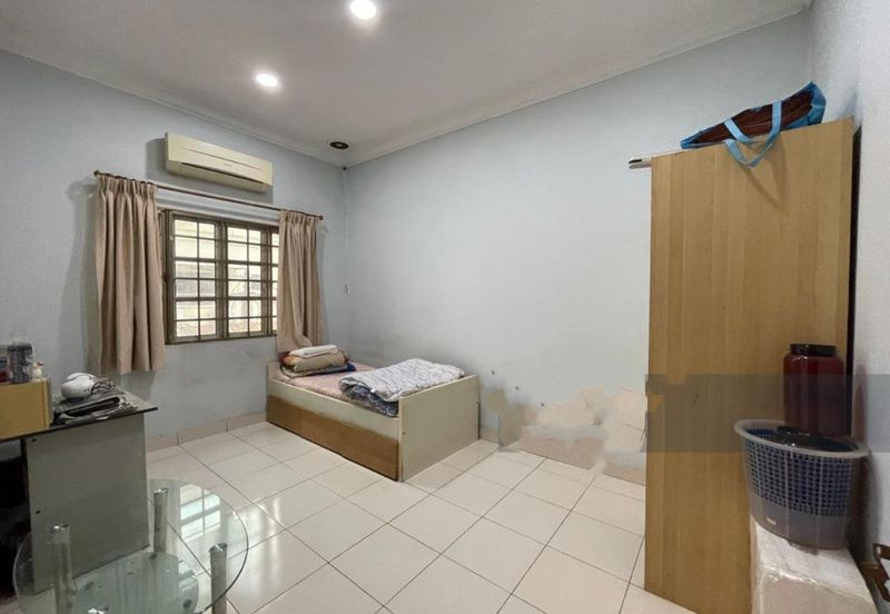 Happy Garden (Taman Gembira)