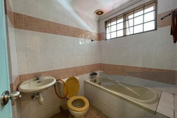 Happy Garden (Taman Gembira)