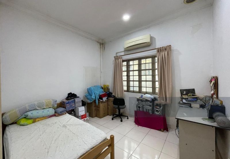 Happy Garden (Taman Gembira)