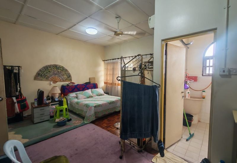 SL7, Bandar Sungai Long