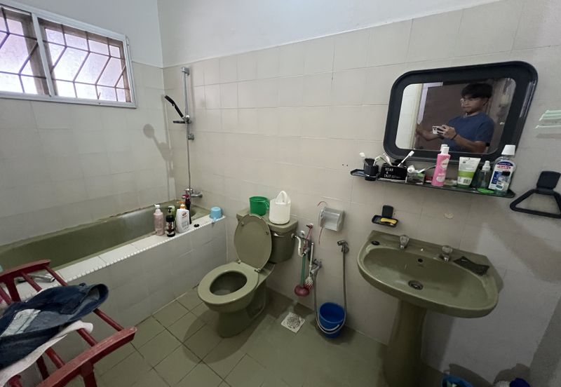 Happy Garden (Taman Gembira)