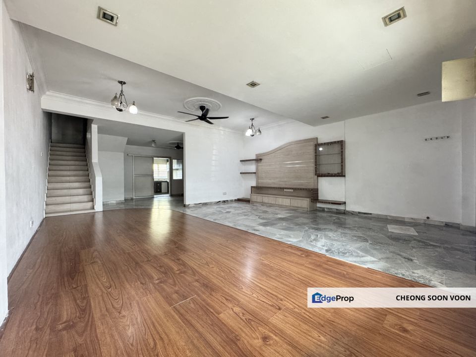 Bukit Serdang 2 Storey Terrace House For Sale Freehold Renovated Good Condition, Selangor, Seri Kembangan