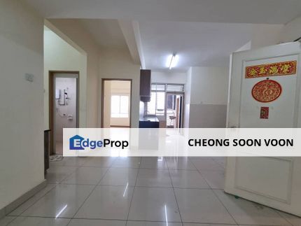 Freehold Partly Furnished Good Condition and Environment 3 Bedder Unit @ Bayan Villa Seri Kembangan For Sale, Selangor, Seri Kembangan