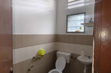 Bunglow - Commercial Potential: PJ Newton, Jalan Canggai