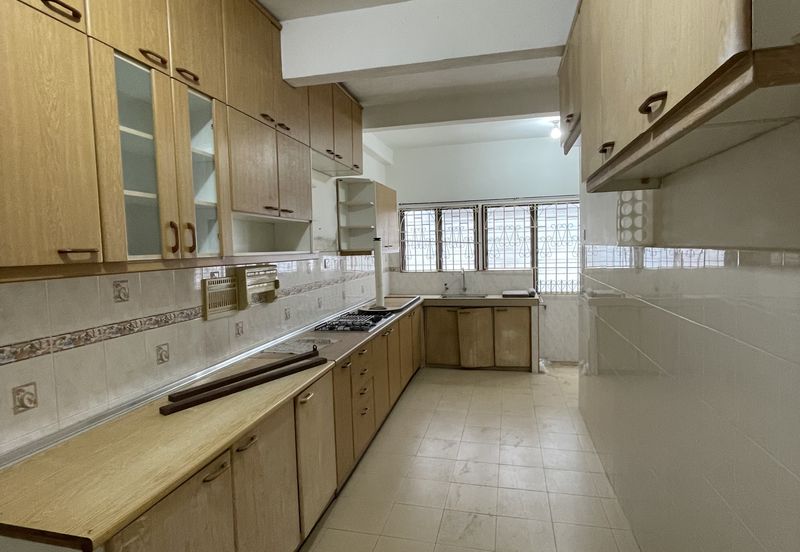 Terrace, Taman Gembira, OUG - facing green reserve