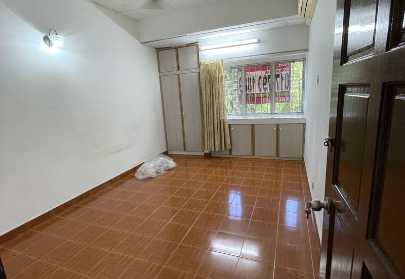 Terrace, Taman Gembira, OUG - facing green reserve