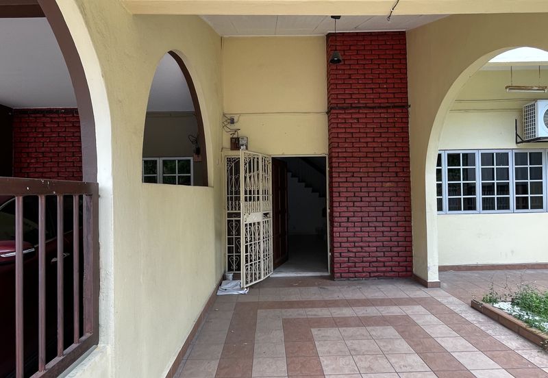 Terrace, Taman Gembira, OUG - facing green reserve