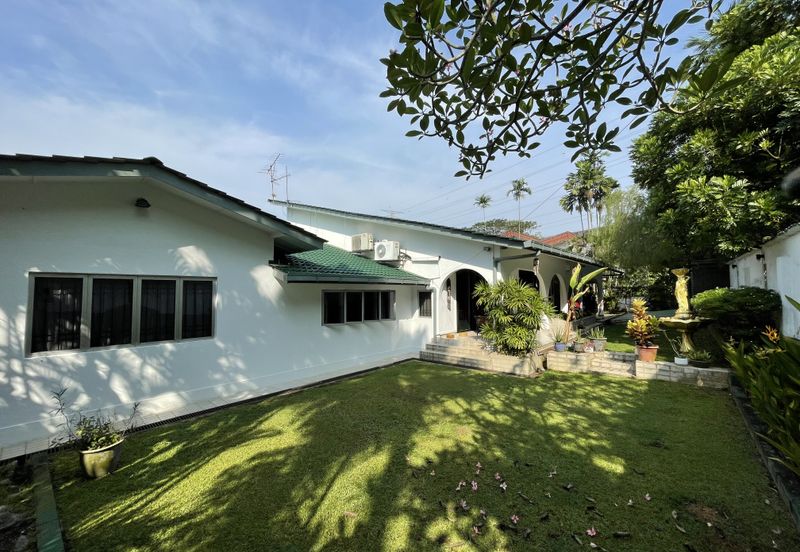 Bukit Gasing, Seksyen 5