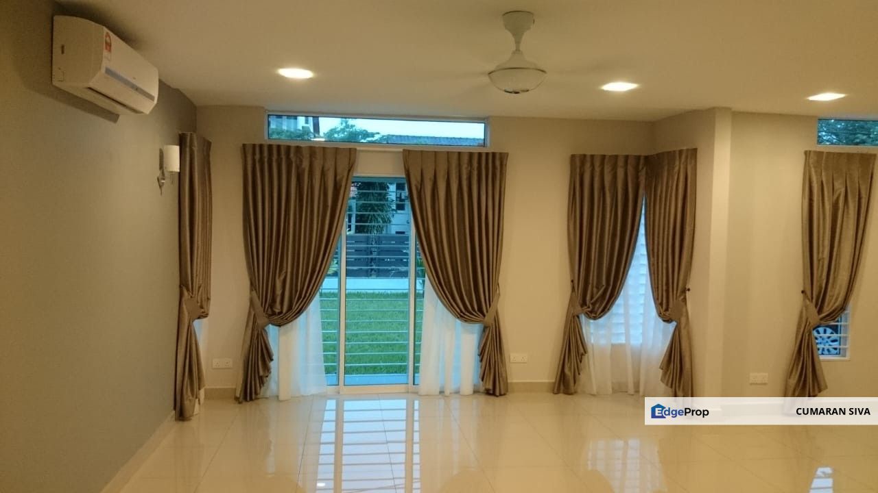 Seputeh Bunglow, 5 Bedrooms all with En-suites; Guarded Entry, Kuala Lumpur, Seputeh