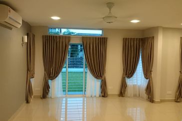 Jalan Lengkongan Jenjarom 