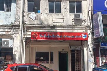 Brickfields, Scott Road, 2 Storey Shop Office