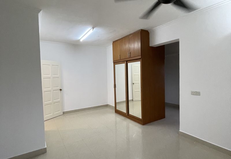 Ehsan Ria Condominium