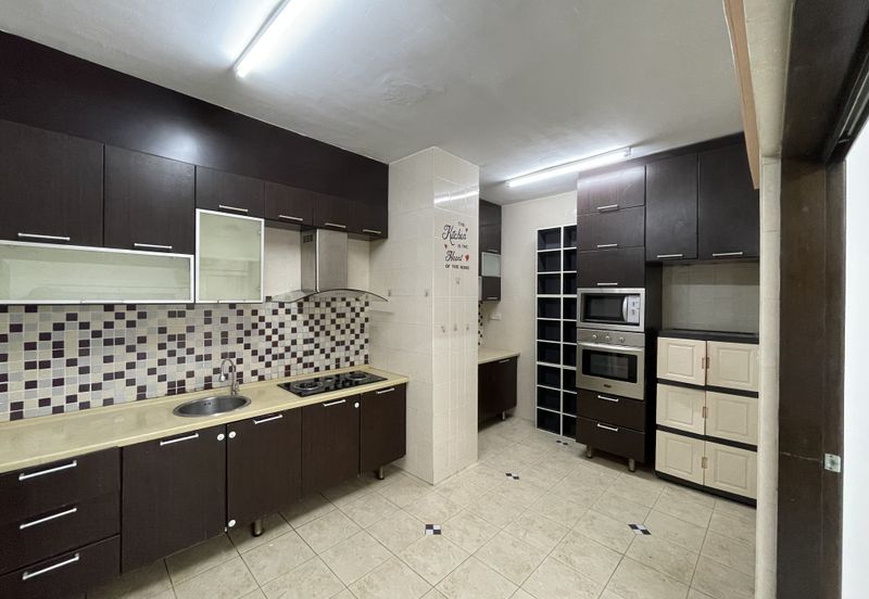 Ehsan Ria Condominium