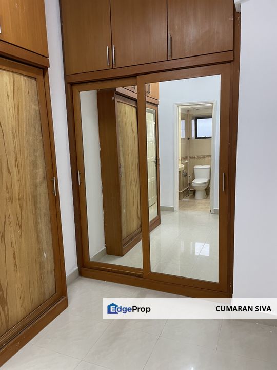 Ehsan Ria, PJ Section 11 - easy access to, UM, UH, LRT, Federal Hwy, Selangor, Petaling Jaya