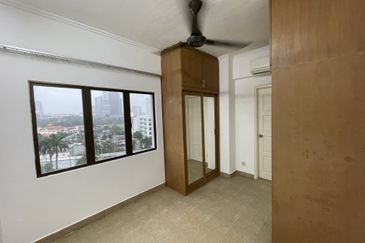 Ehsan Ria Condominium