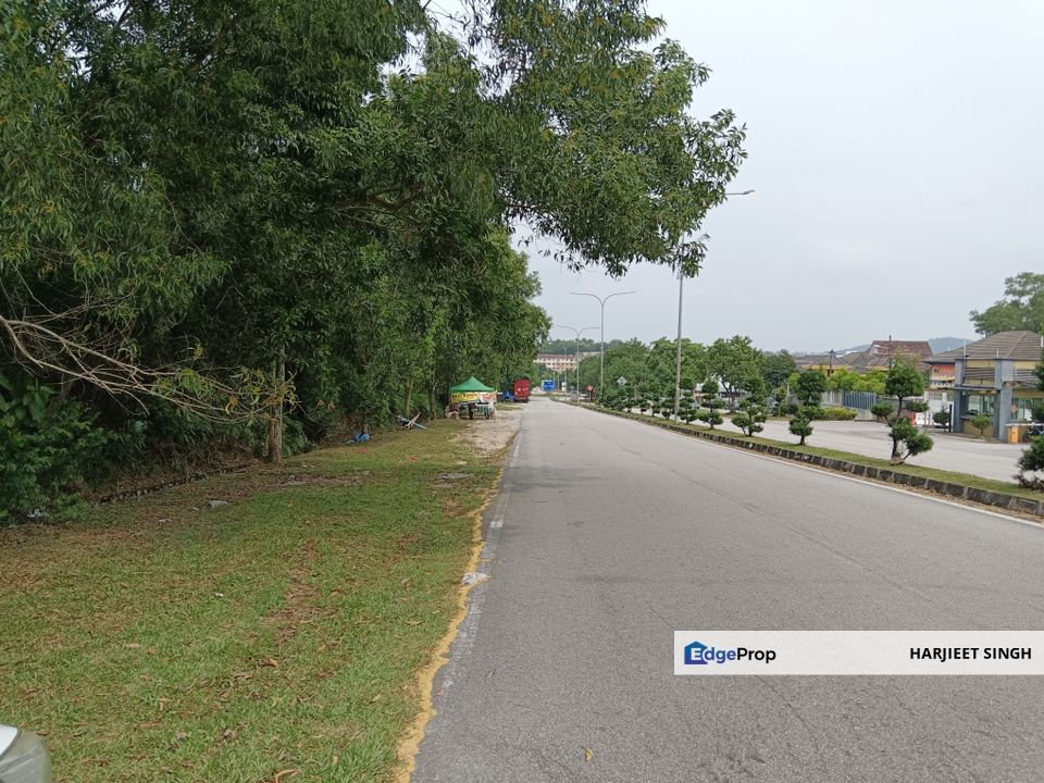 KAJANG 2, NEXT TO HILL PARK 4, TROPICANA HEIGHTS. RESIDENTIAL LAND FOR LINK HOUSES. GOOD ASCCESS BY SILK, LEKAS, PLUS, CKE & MRT. WITH ROADS & INFRA. , Selangor, Semenyih