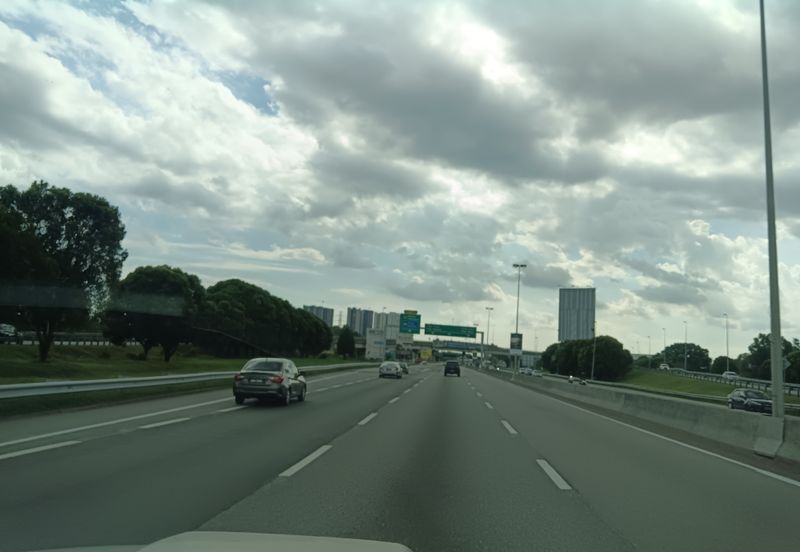 West Port, Pulau Indah