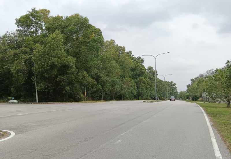 CYBER JAYA, PUTRA JAYA, KLIA MAIN ROAD RESIDENTIAL & COMMERCIAL-MIXED DEVELOPMENT WITH INFRA & ACCESS BY MEX, LDP, ELITE, SILK, PLUS. (019-2664083) 