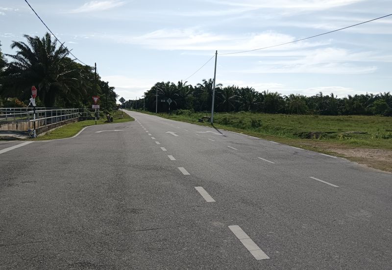 Pulau Indah ( Pulau Lumut )