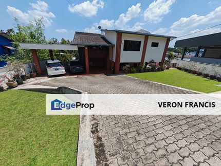 Spacious Section 5 bungalow, Selangor, Petaling Jaya
