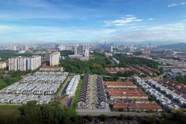 [Gated & Guarded] Bukit Serdang Brand New Semi-D, Bangalow || Next to Bukit Jalil