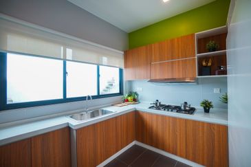 Brand New Selayang 2.5 Sty Terrance