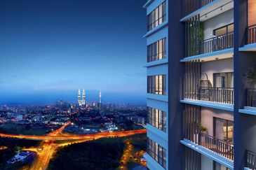 Padang Residences, Kota Semarak