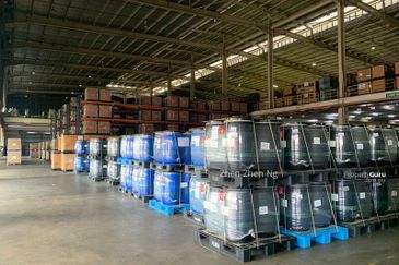 Iskandar Puteri, Gelang Patah, Warehouse for Rent