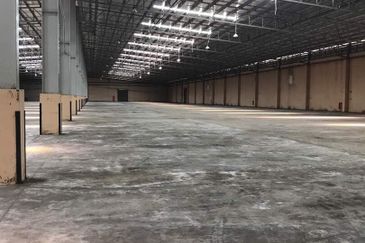 Kulai, Detached Factory for Rent, Move in Condition, Big Production Area, 2000 AMPS