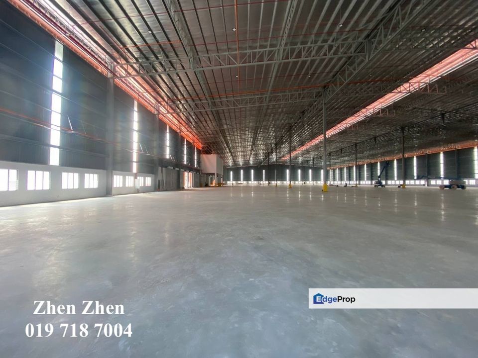 Senai Kulai, Detached Factory for Sale, Land Area 8.2 acres Freehold 1200 Amps, c/w 20 dock leveller, Johor, Kulai