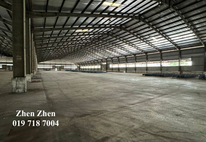 Pasir Gudang Detached Factory Warehouse for Sale, Medium Industry LA: 5.9 acres, Ceiling Height: 12M