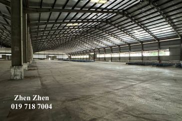 Pasir Gudang Detached Factory Warehouse for Sale, Medium Industry LA: 5.9 acres, Ceiling Height: 12M