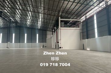 Senai, Ready Detached Factory for Rent, Land Area: 9.37 acres, 29 dock levelers, 1,200 Amps