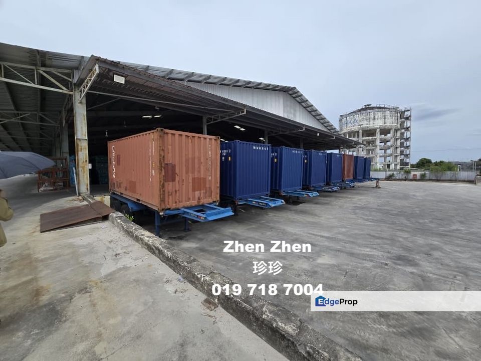 Detached Factory for Rent, Kulai, Available Now, Land area 5 acres, c/w 8 loading bays, Johor, Kulai