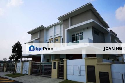 2 Storey Semi D / Taman Kempas Utama Viscosa, Johor, Johor Bahru