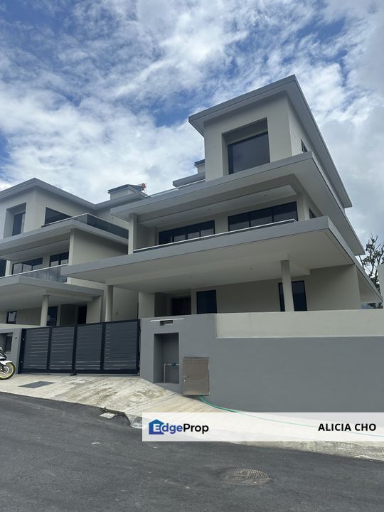 Genting Highlands freehold individual title - Semi detached, Bungalow house and Bungalow land, Pahang, Genting Highlands