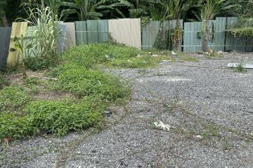 Jalan Bukit Kemuning